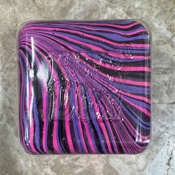 Nice Berg Swirl Super Solid Squish - Pink, Purple and Black - Picture 3 of 3